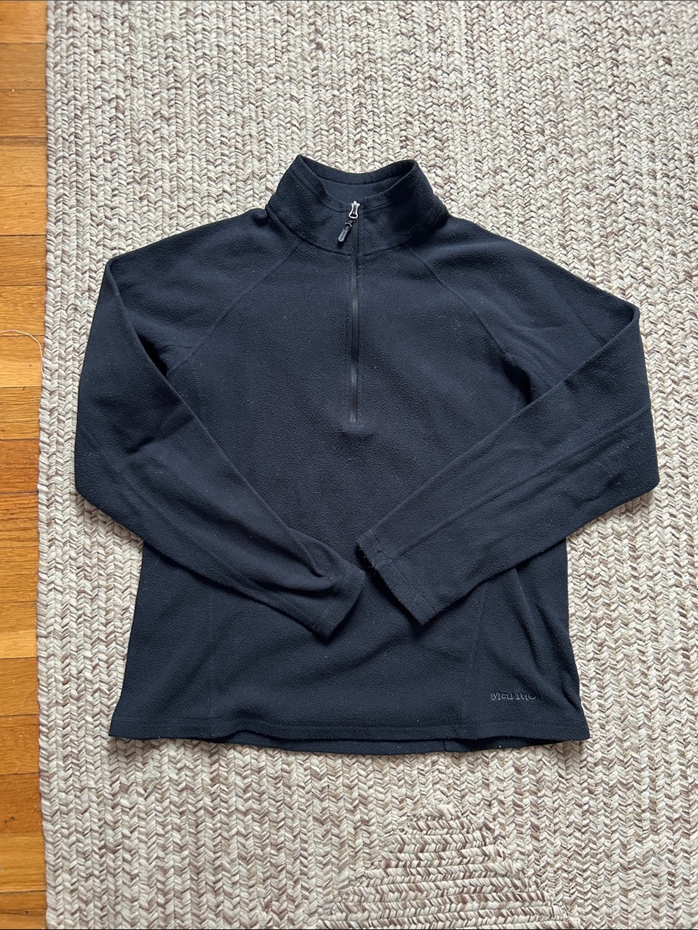 Navy Quarter-Zip Fleece Sweater Marmot Good condition